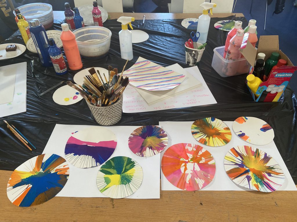 salad spinner artwork